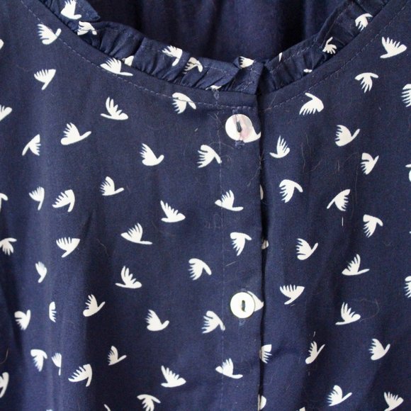 Navy Blue Bird Patterned Short Sleeve Top - Picture 2 of 5